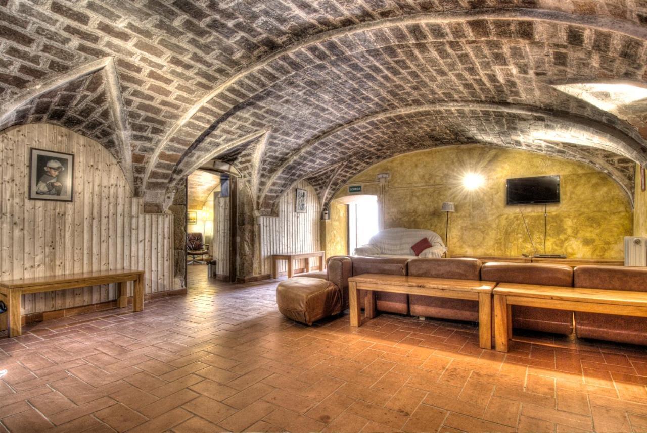 הוסטל Sant Esteve De Guialbes Mas Pages מראה חיצוני תמונה